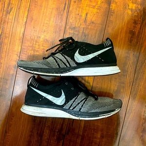 Nike Flyknit Trainer 2012 Kanye West Yeezy Size 10 Yeezus Ye